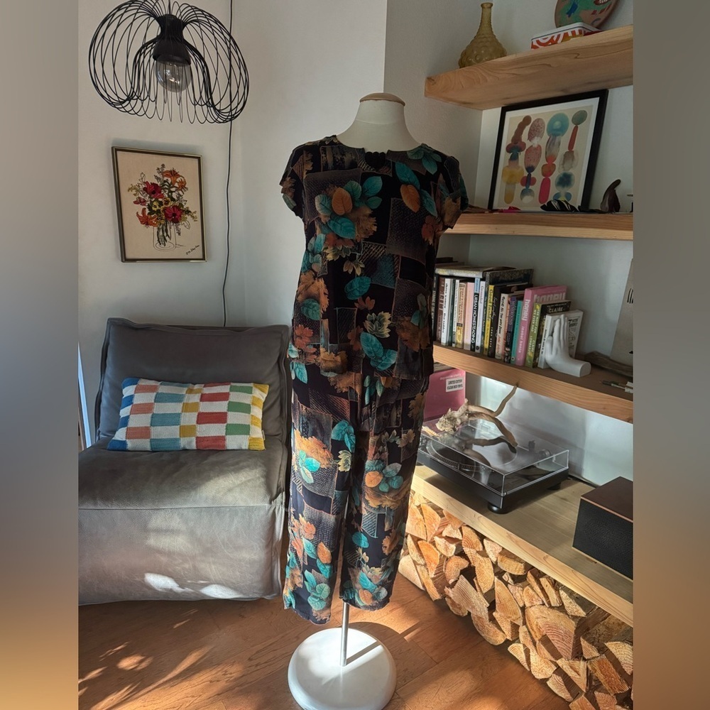 Vintage 90’s Two Piece Floral Pants Set